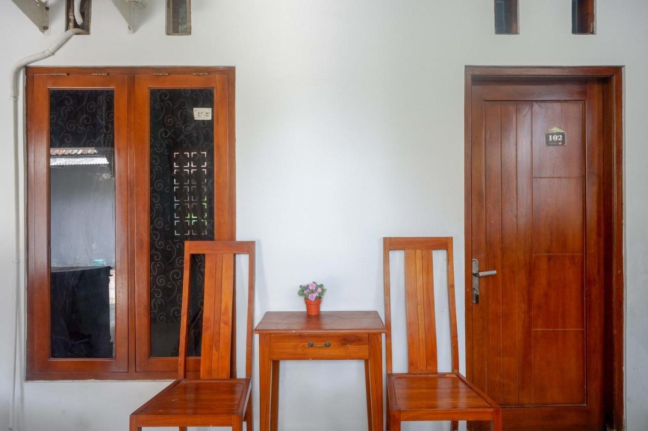 מלון Reddoorz At Pakuncen Malioboro יוגיאקרטה מראה חיצוני תמונה
