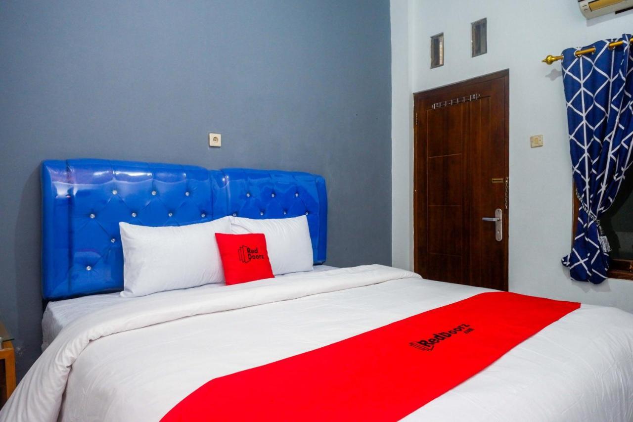 מלון Reddoorz At Pakuncen Malioboro יוגיאקרטה מראה חיצוני תמונה