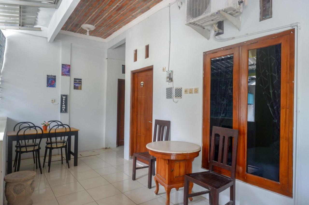 מלון Reddoorz At Pakuncen Malioboro יוגיאקרטה מראה חיצוני תמונה